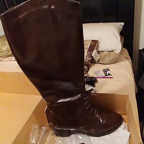 Boots - Picture 2 of 5